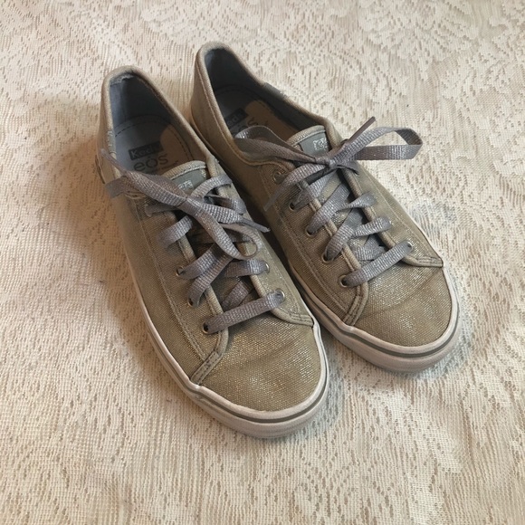 Keds X EOS metallic lace up sneakers - Picture 2 of 10